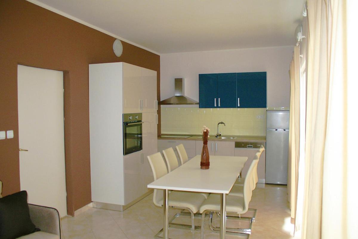 Stina Apartment